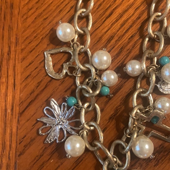 Not for sale Gold&Silver Tone FUN Peace Sign Charm Necklace - Picture 4 of 15